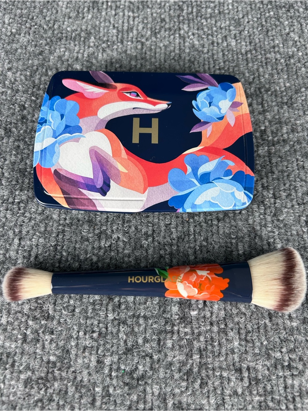 HOURGLASS Ambient Lighting Edit Unlocked Palette FOX 🦊 w BRUSH Highlight& Blush